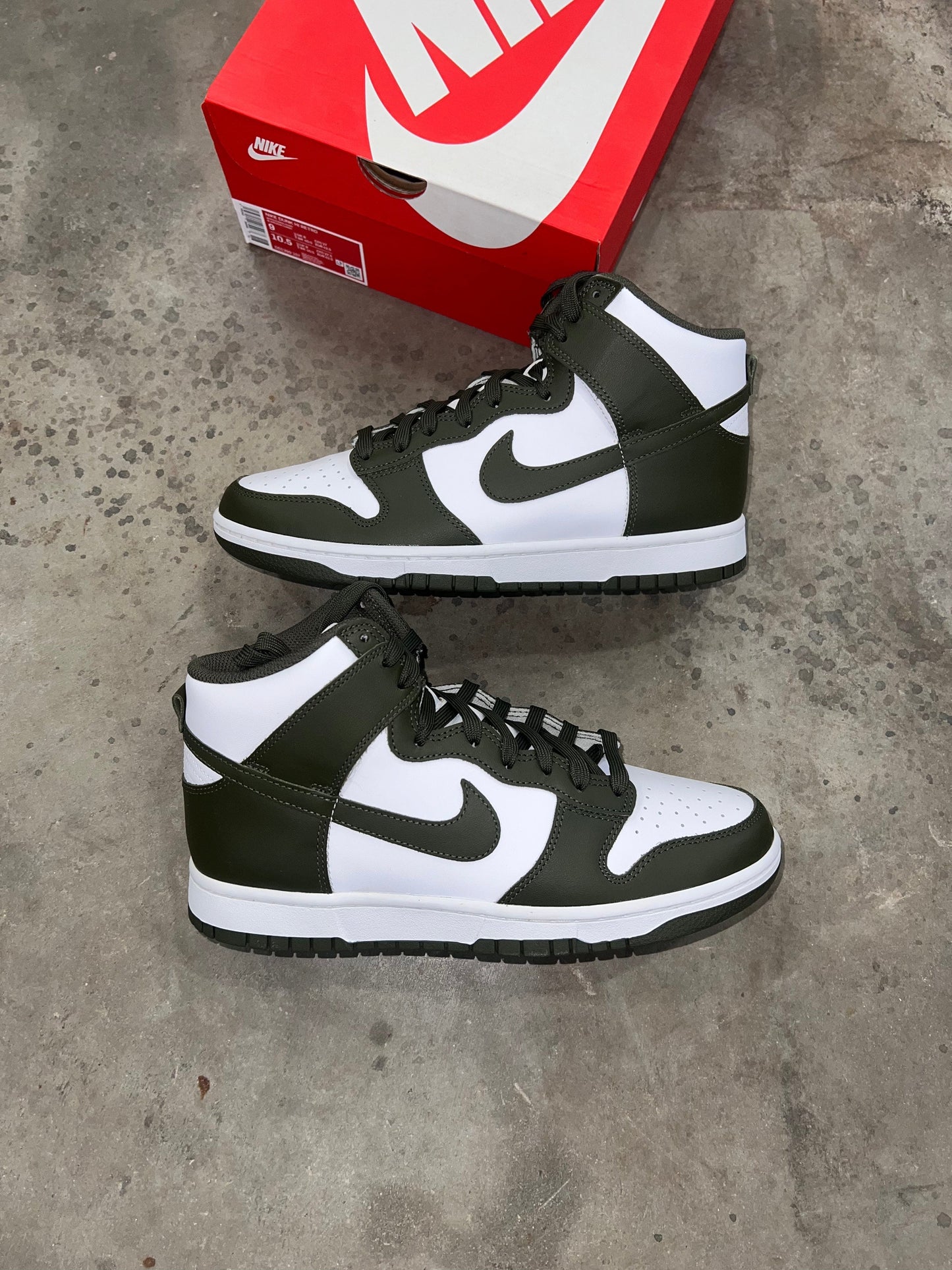 Nike Dunk High Retro - Khaki