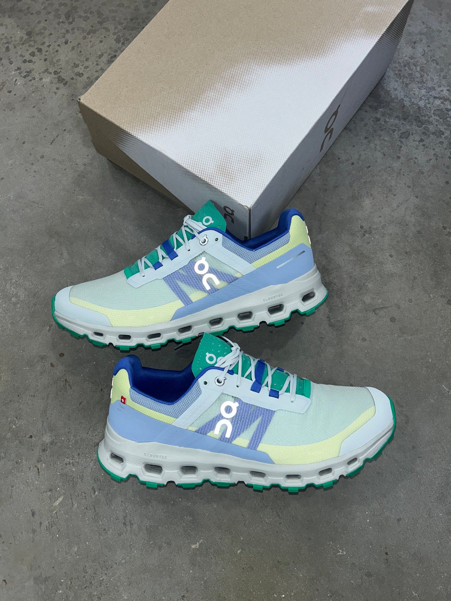 On Running Cloud Vista - Light Green