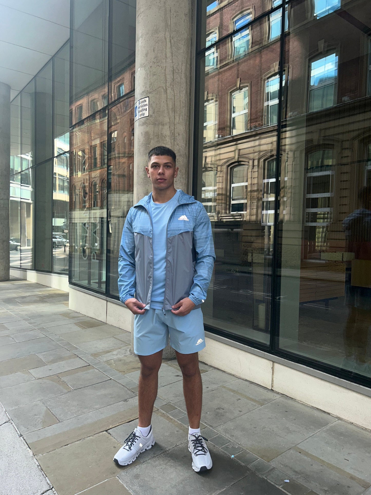 Trailberg Space Windbreaker - Sky Blue