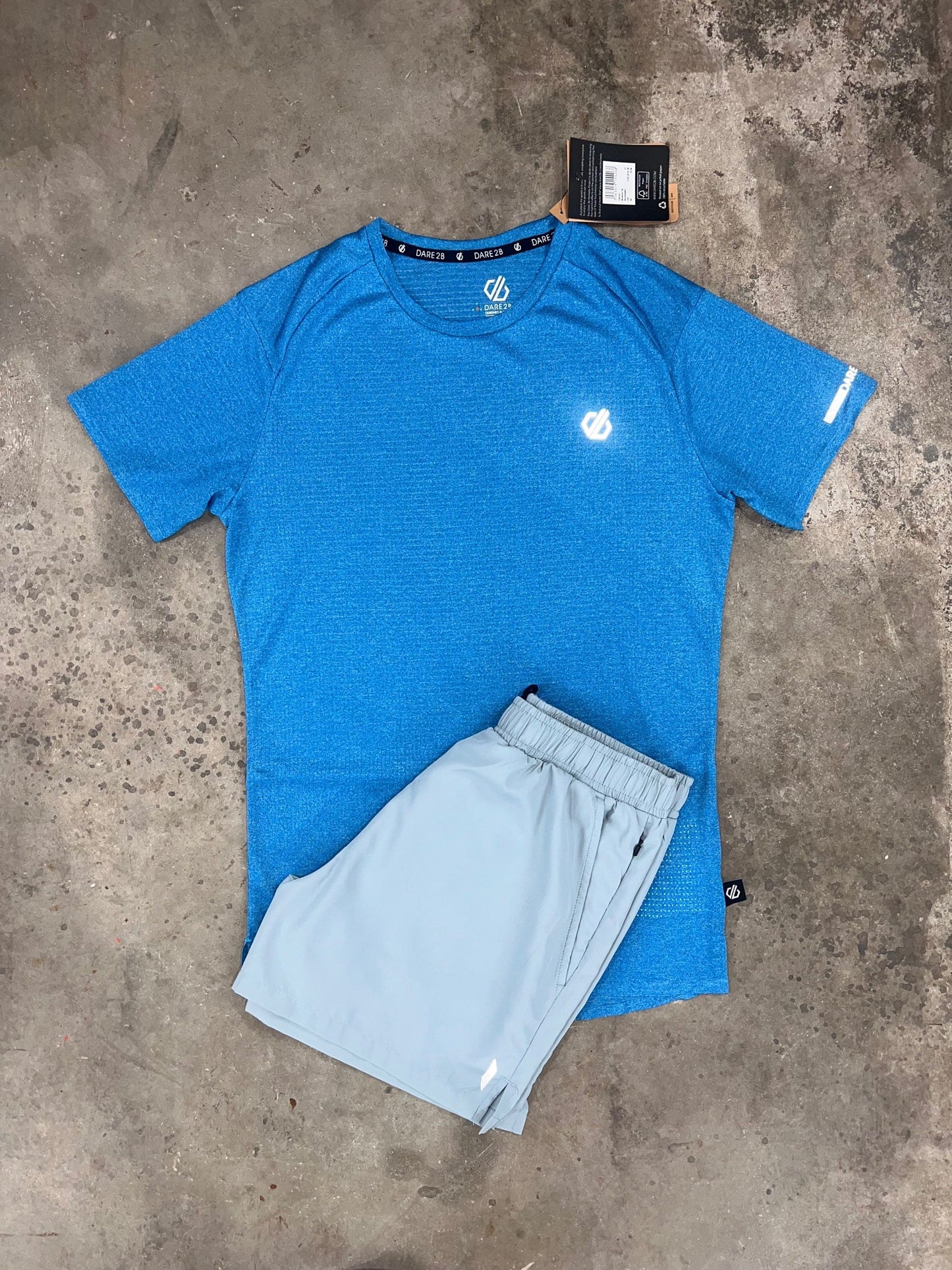 Dare2b Momentum Blue Wave Set - T Shirt / Grey Shorts