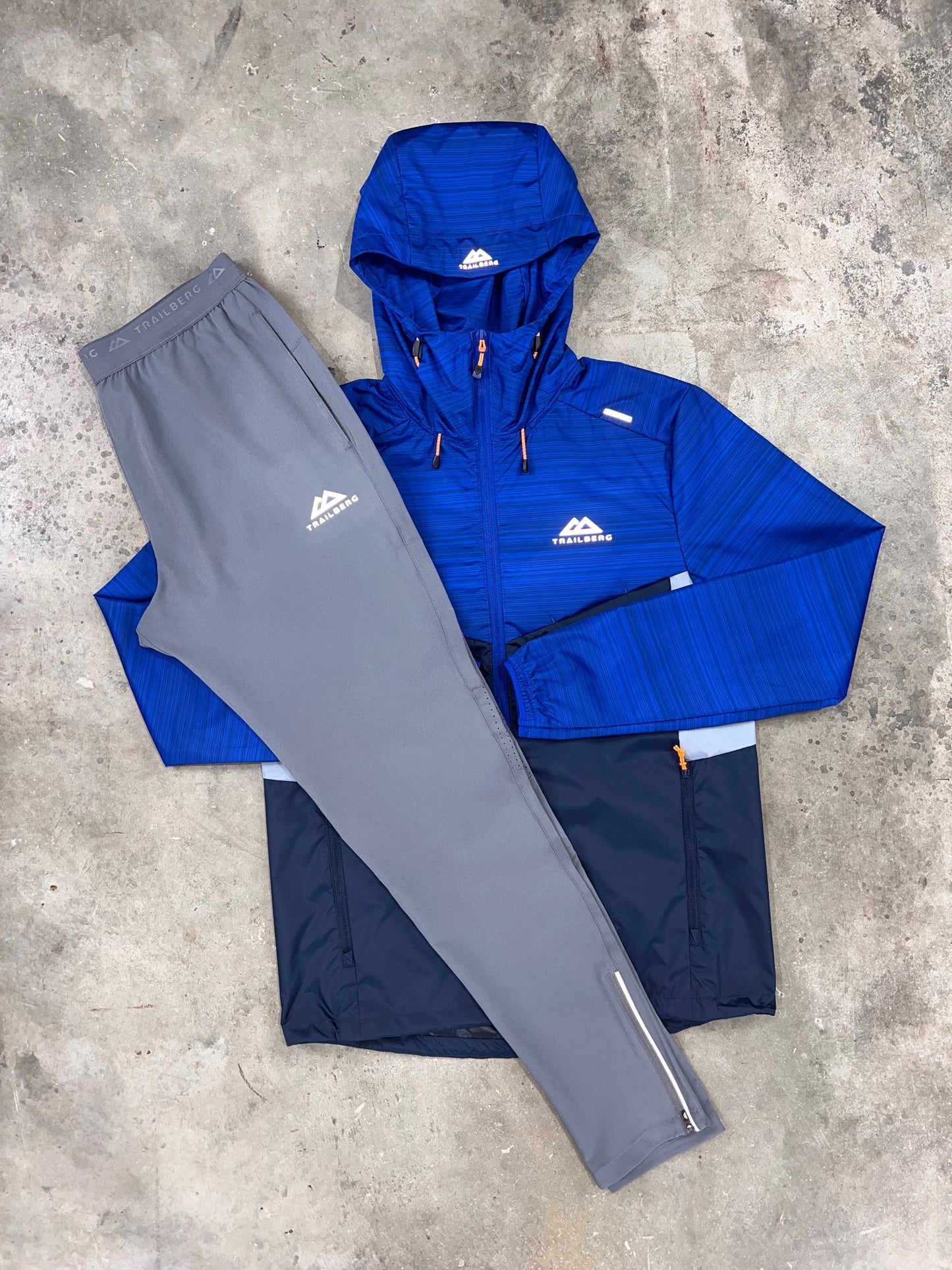 Trailberg Space/Cloud 3.0 Blue Set - Windbreaker / Grey Pants