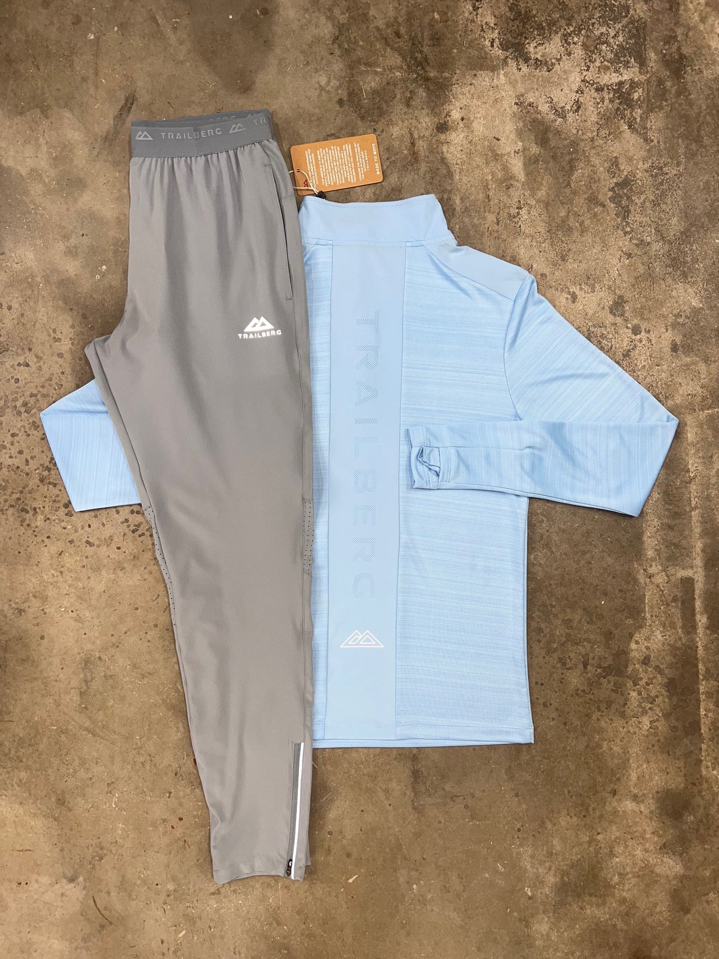 Trailberg Cloud 3.0 Sky Blue Set - Quarter Zip / Grey Pants