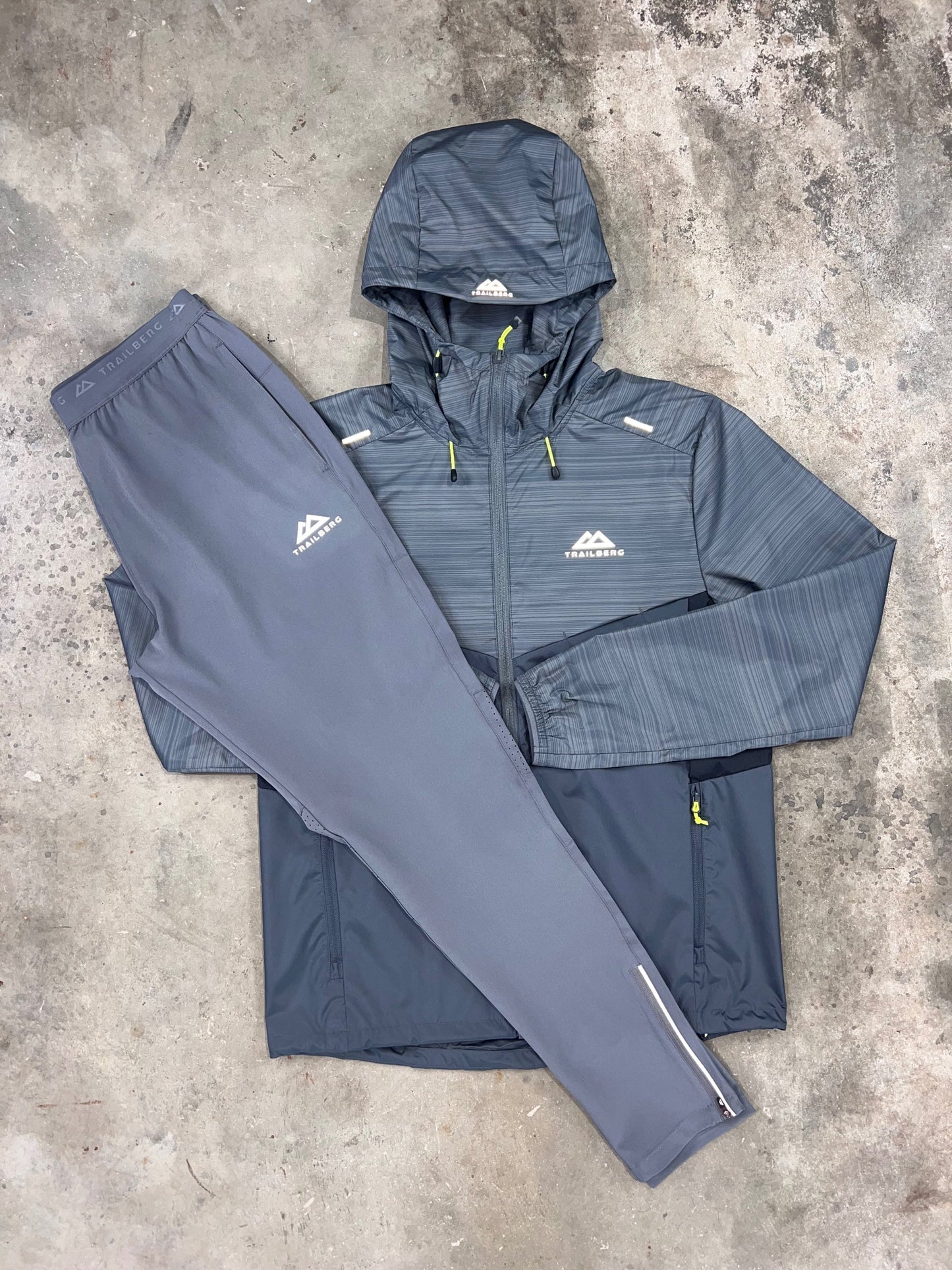 Trailberg Space/Cloud 3.0 Grey Set - Windbreaker / Grey Pants