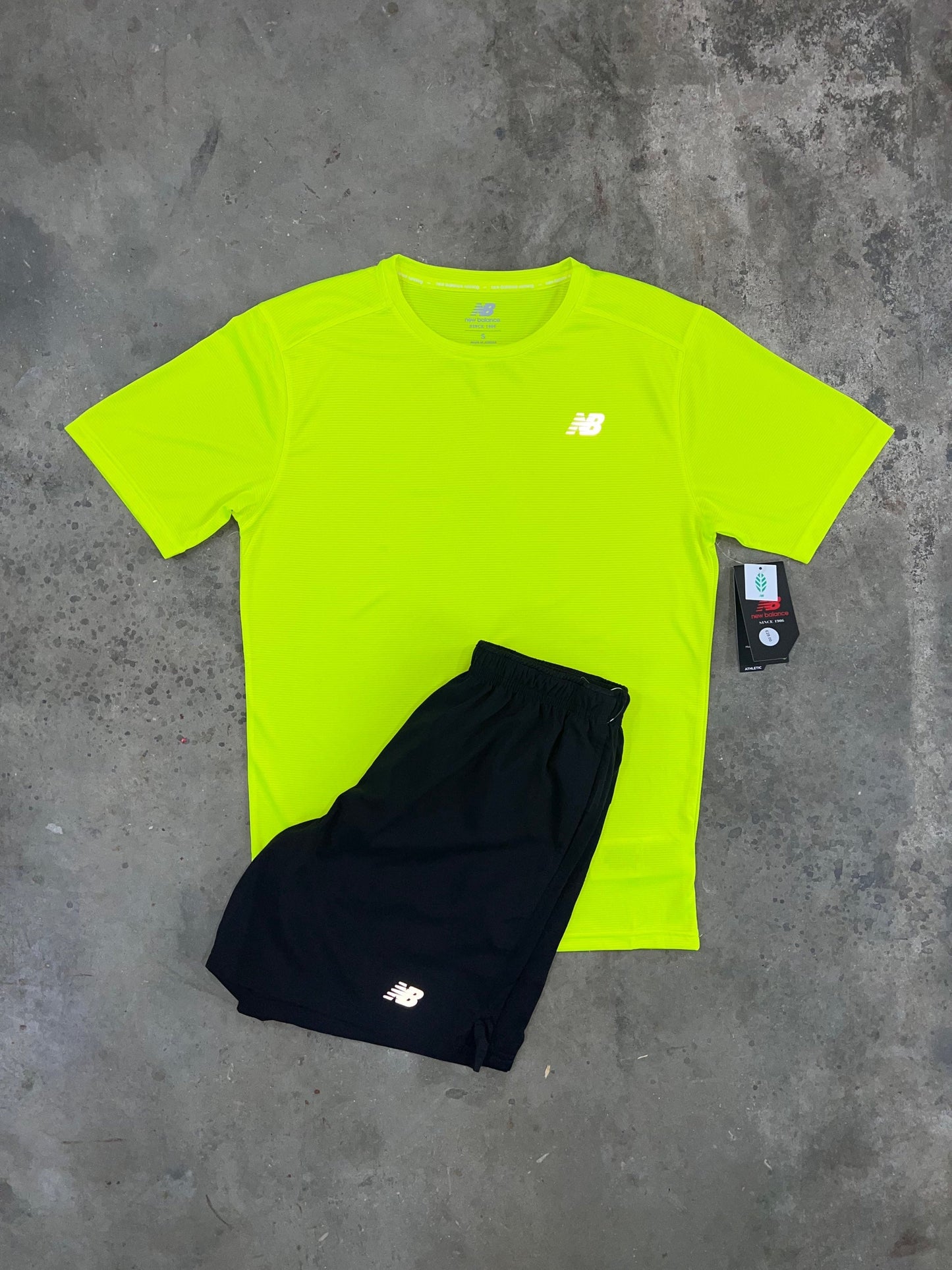 New Balance Yellow Set - T Shirt / Shorts